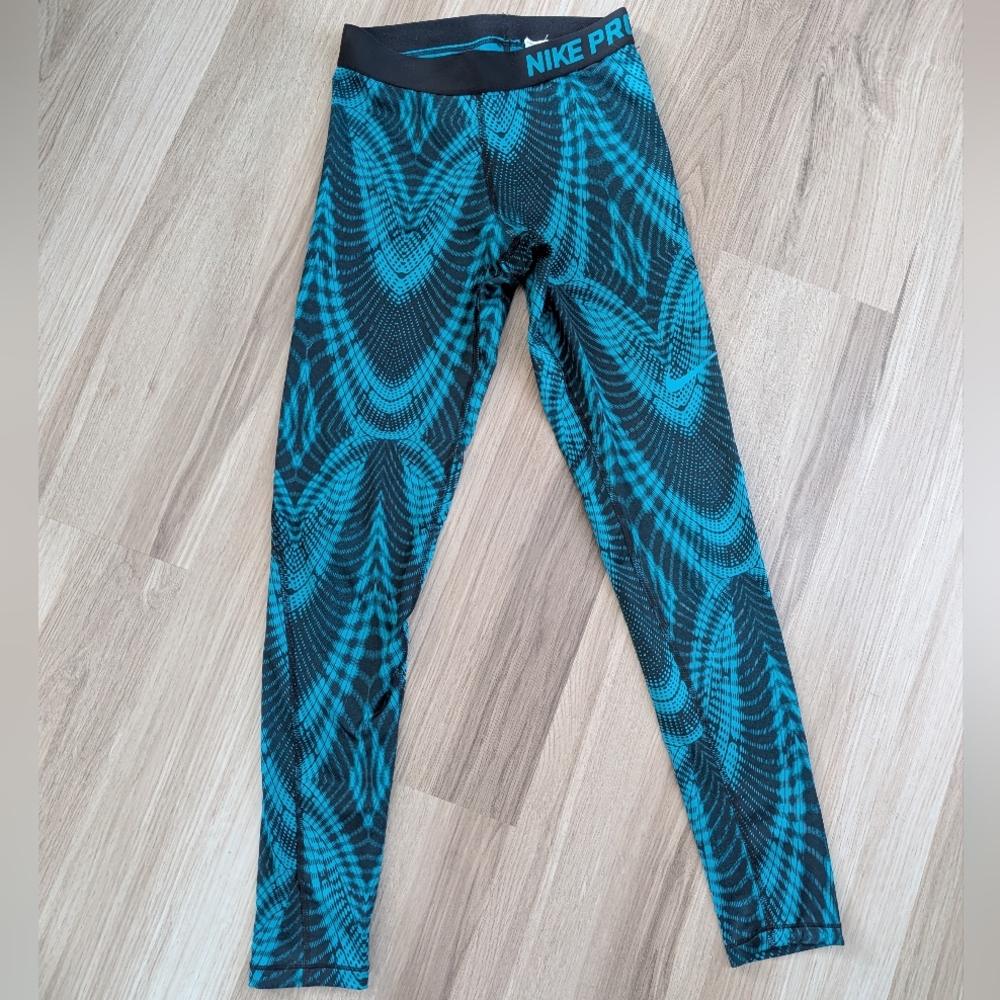 Nike Women's Fleece Lined Running Leggings